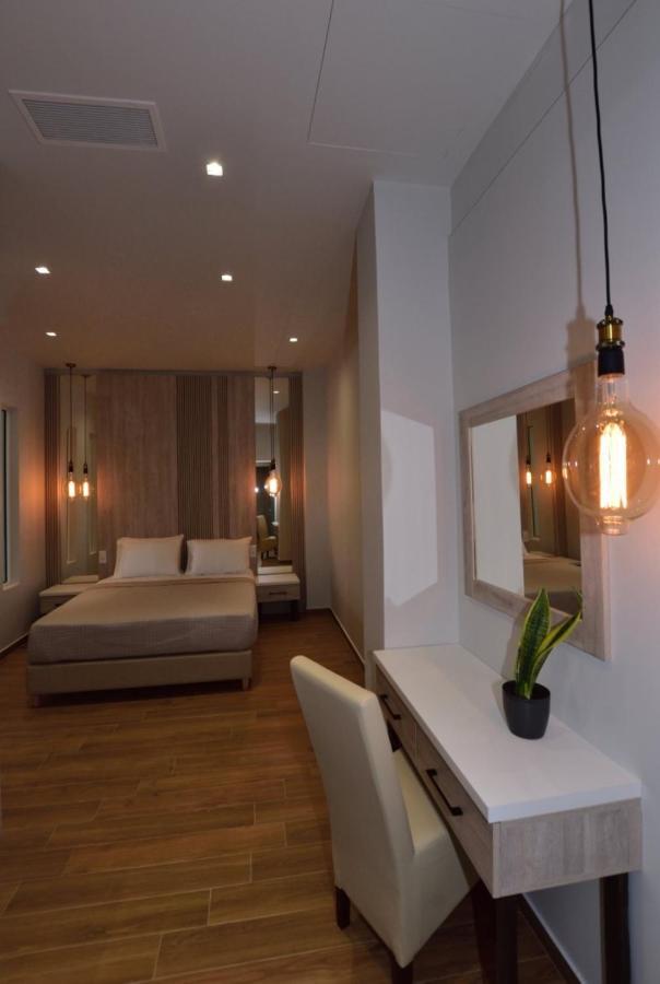Gonis Grand Luxury Suite باليوخورا المظهر الخارجي الصورة